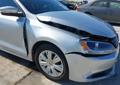 2013 Volkswagen Jetta 2.5L Se from USA, damaged, VIN 3VWDP7AJ1DM405149